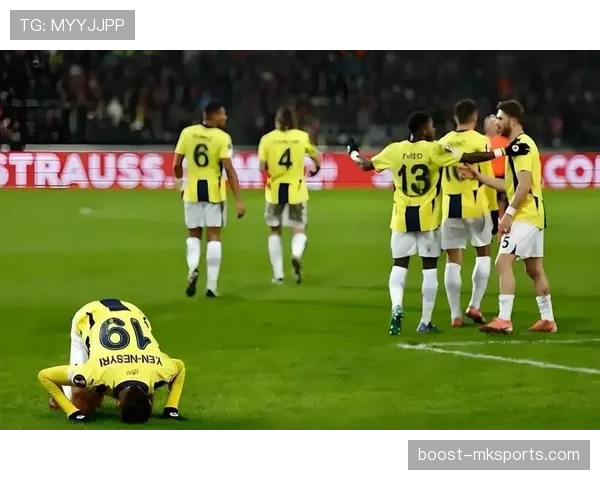 德甲豪门大手笔引援，阵容实力持续提升