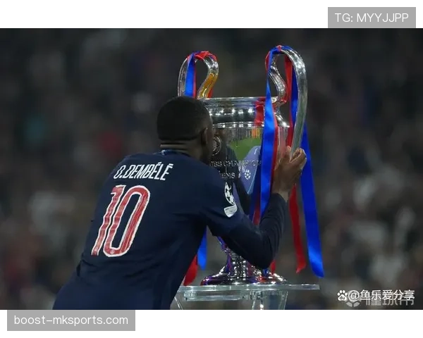 姆巴佩获世界杯银球奖 个人表现稳健备受期待