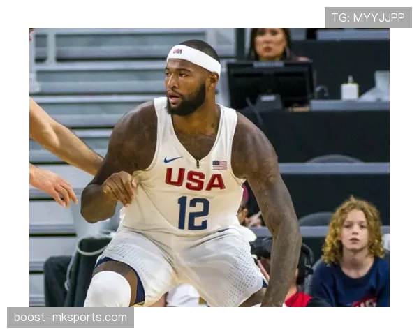 肯扬·马丁内线防守效率提升，改变球队禁区生态