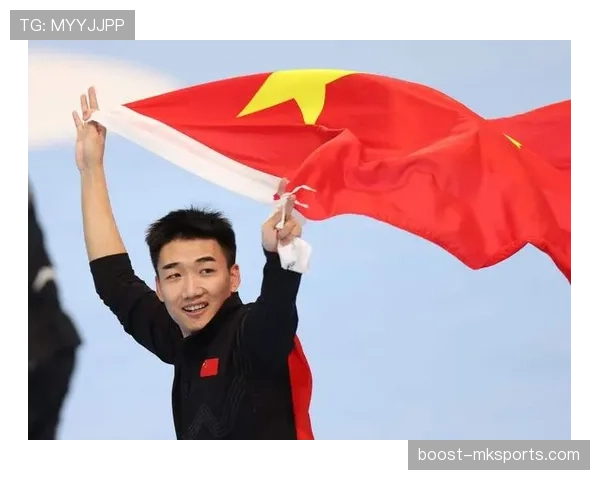 高亭宇这训练强度，凌晨四点冰场就他一个人在滑？